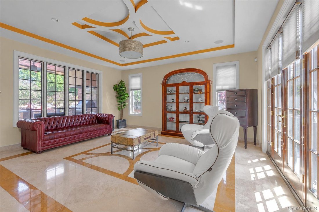 House in New York, New York, United States 4 - 18113788