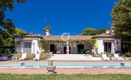 Villa in Cancelada, Estepona, Andalusia 1