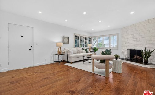Condo in Los Angeles, California, United States 1