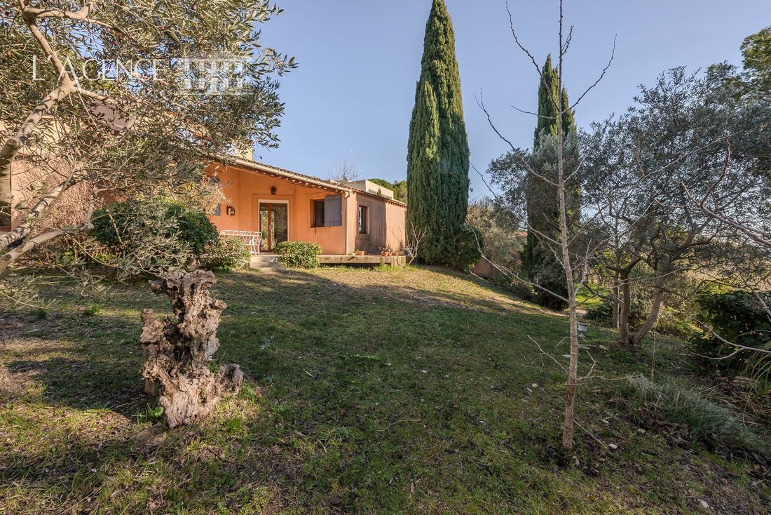 House in Centre Ancien-Cros-Lotins, Éguilles, France 2 - 18115520