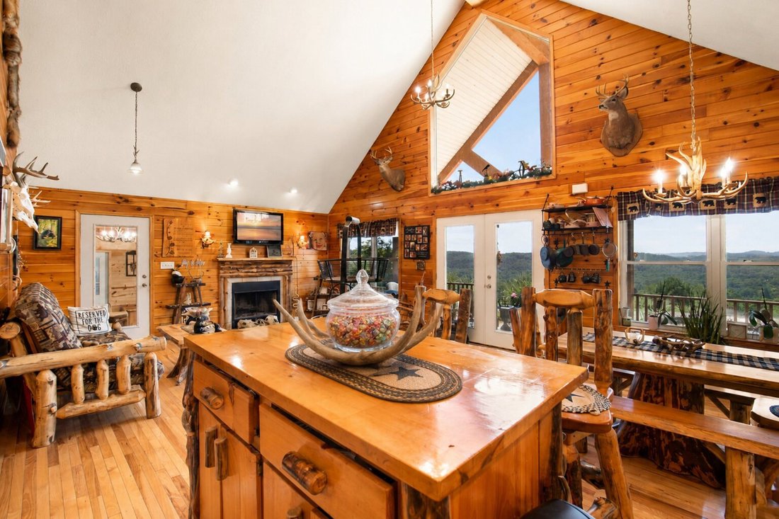 House in Indian Lake, Pennsylvania, United States 4 - 18111233