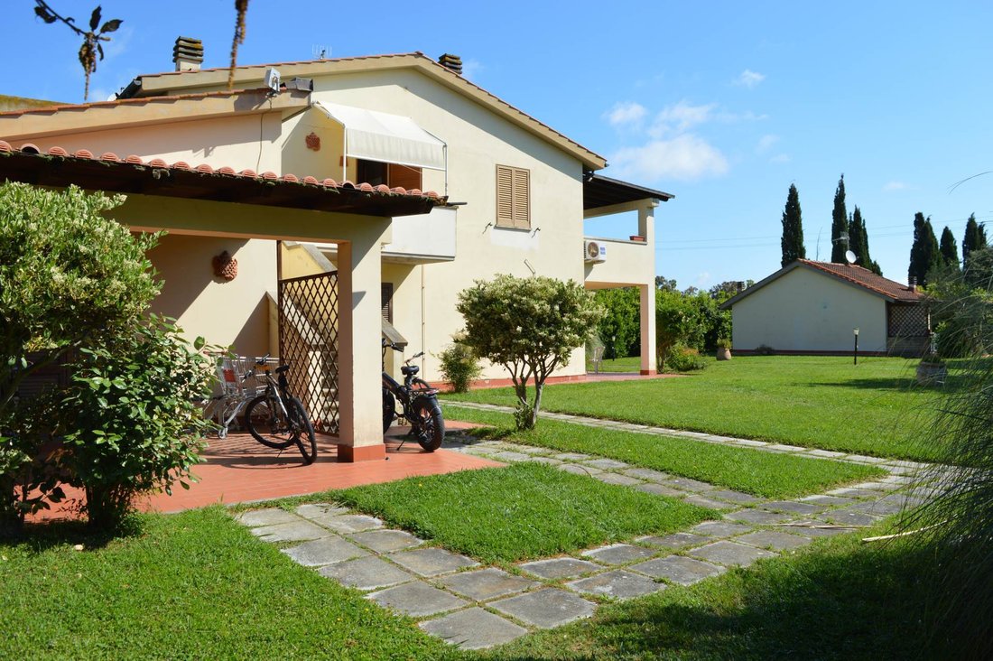 Estate in Cecina Centro, Cecina, Tuscany 4 - 18114265
