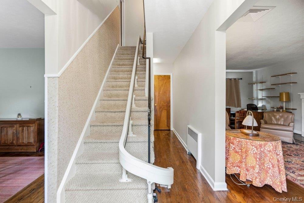 House in Malverne, New York, United States 4 - 17872805