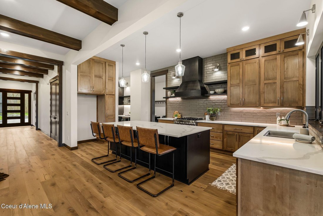 House in Sandpoint, Idaho, United States 3 - 18113126