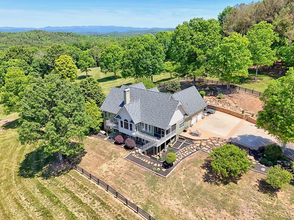 House in Warne, North Carolina, United States 1 - 18111024