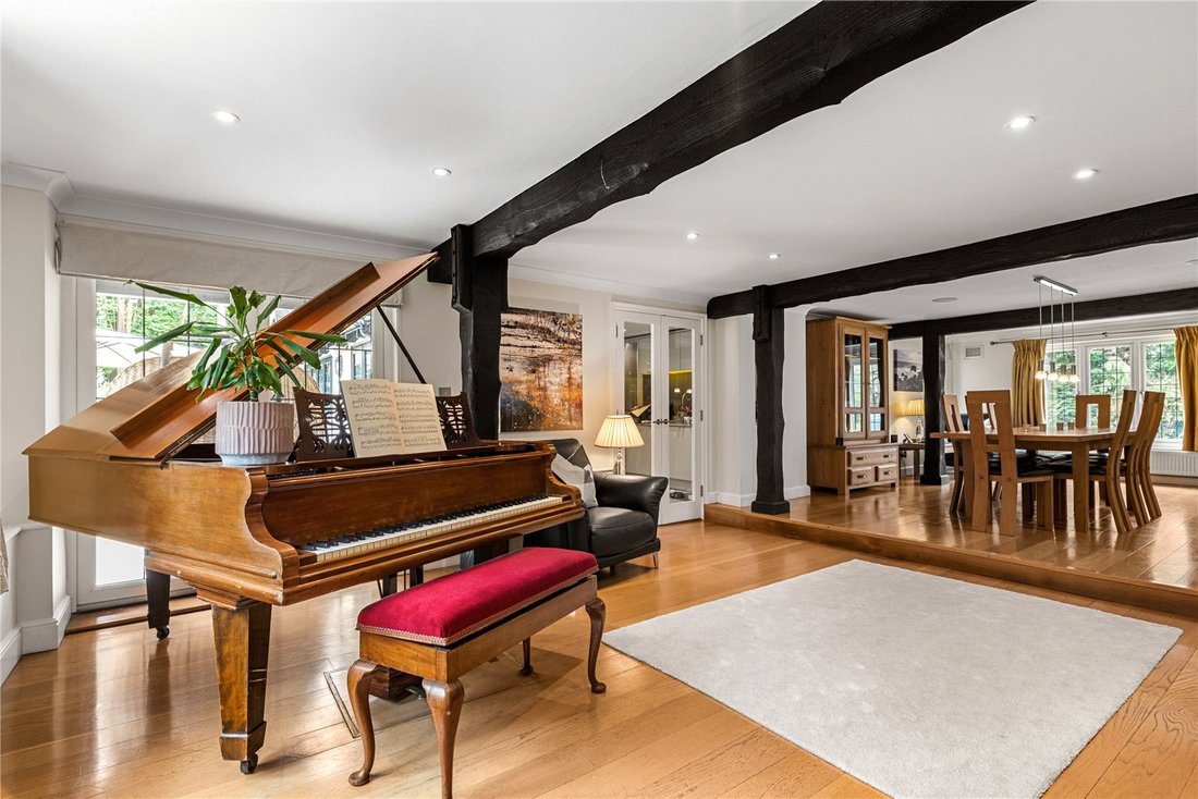 House in Sevenoaks, England 3 - 18111071