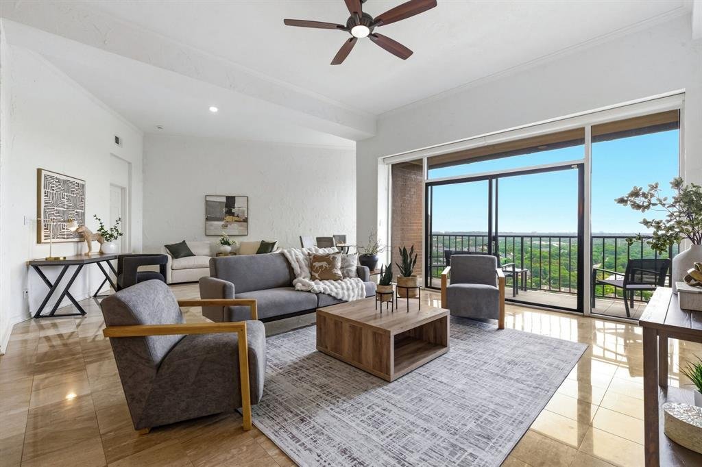 Condo in Dallas, Texas, United States 1 - 18114123