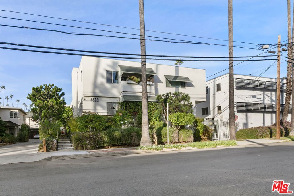 Condo in Los Angeles, California, United States 2 - 18112638