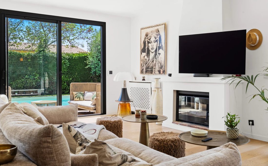 Villa in Mougins, Provence-Alpes-Côte d'Azur, France 4 - 18111421