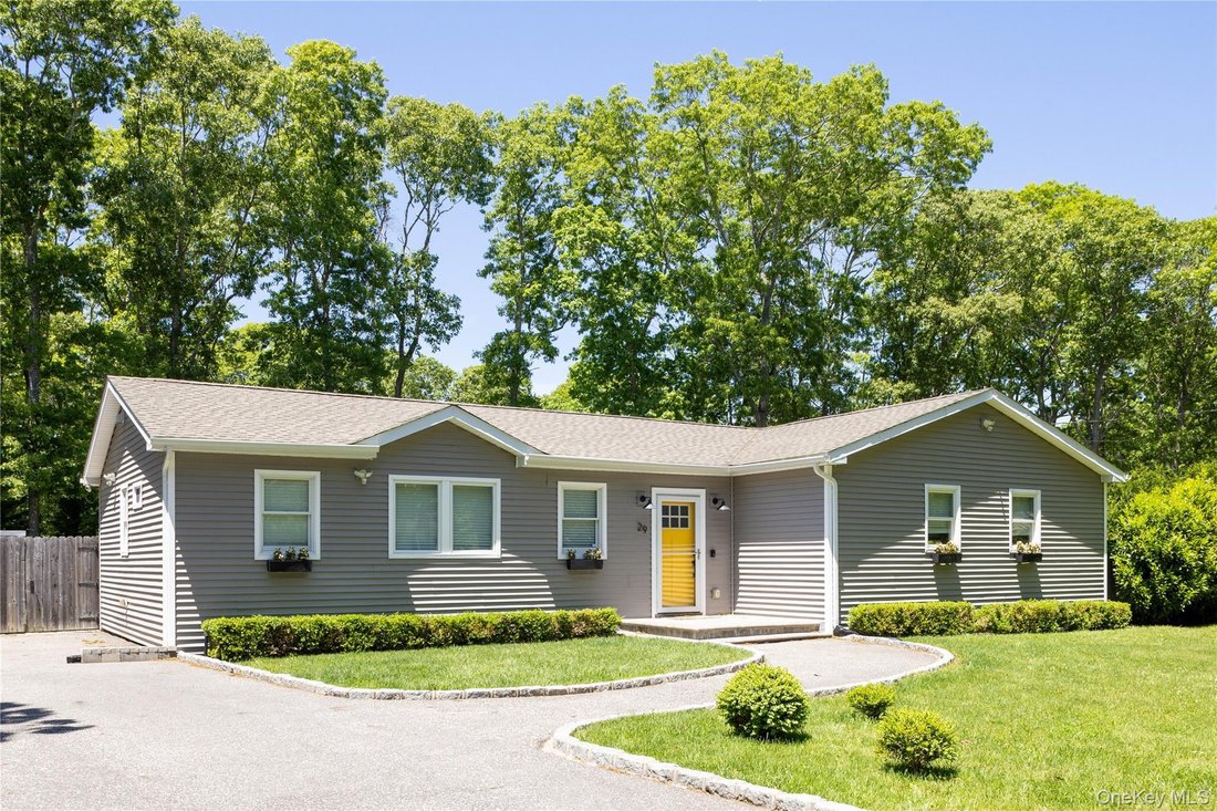 House in Syracuse, New York, United States 1 - 18111595