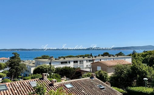 Villa in Ville-Les Saquedes-Le Bouillonnet, Sainte-Maxime, France 1