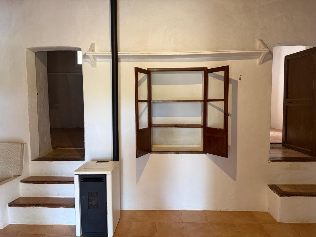 Villa in Sant Carles de Peralta, Santa Eularia des Riu, Balearic Islands 5 - 18110257