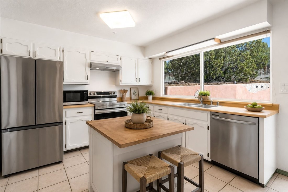 House in Santa Fe, New Mexico, United States 4 - 16336107