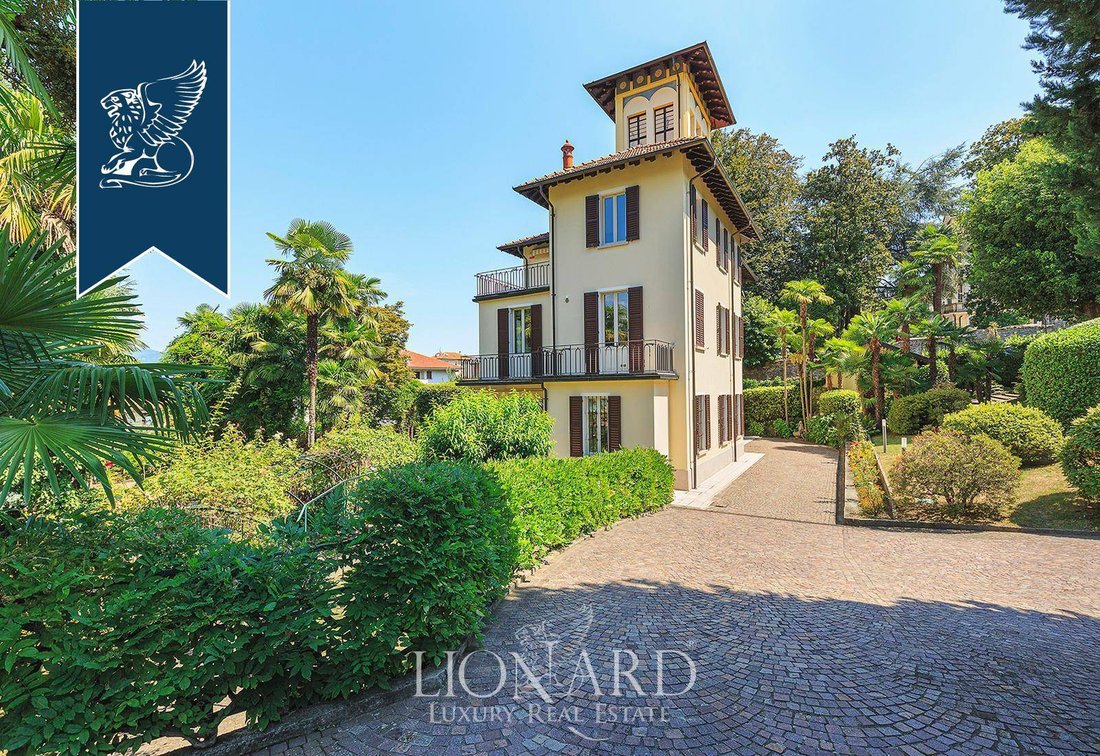 Villa in Stresa, Piedmont, Italy 4 - 18114882