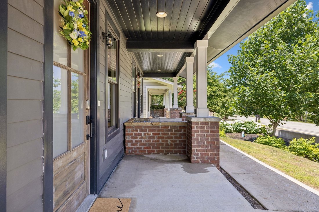 Co Op in Nashville, Tennessee, United States 4 - 18113344