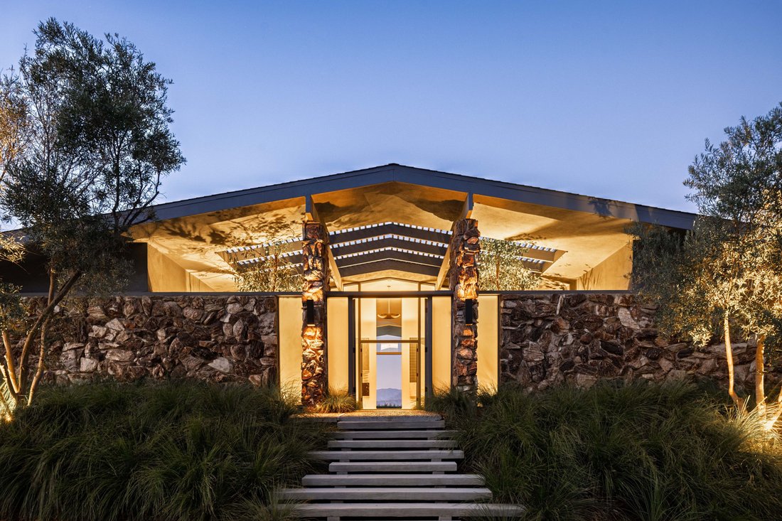 House in Los Angeles, California, United States 2 - 18111251