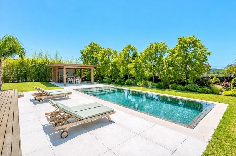 House in Mougins, Provence-Alpes-Côte d'Azur, France 3 - 18076933