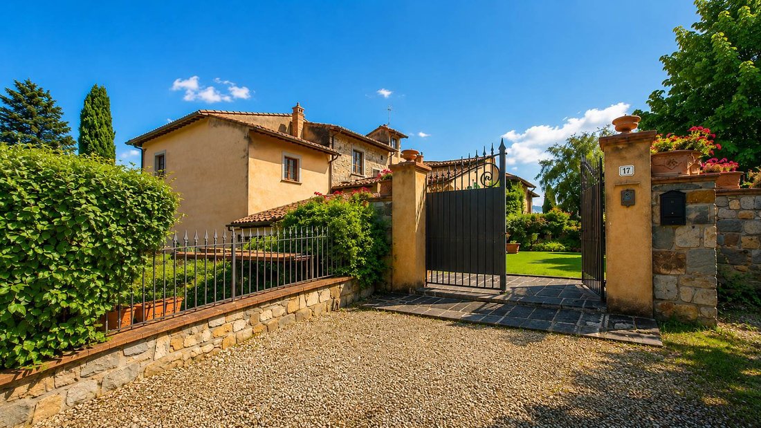 House in Center, Scandicci, Tuscany 2 - 18114263