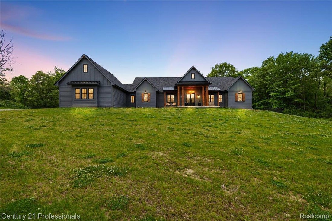 House in Clarkston, Michigan, United States 2 - 18028259