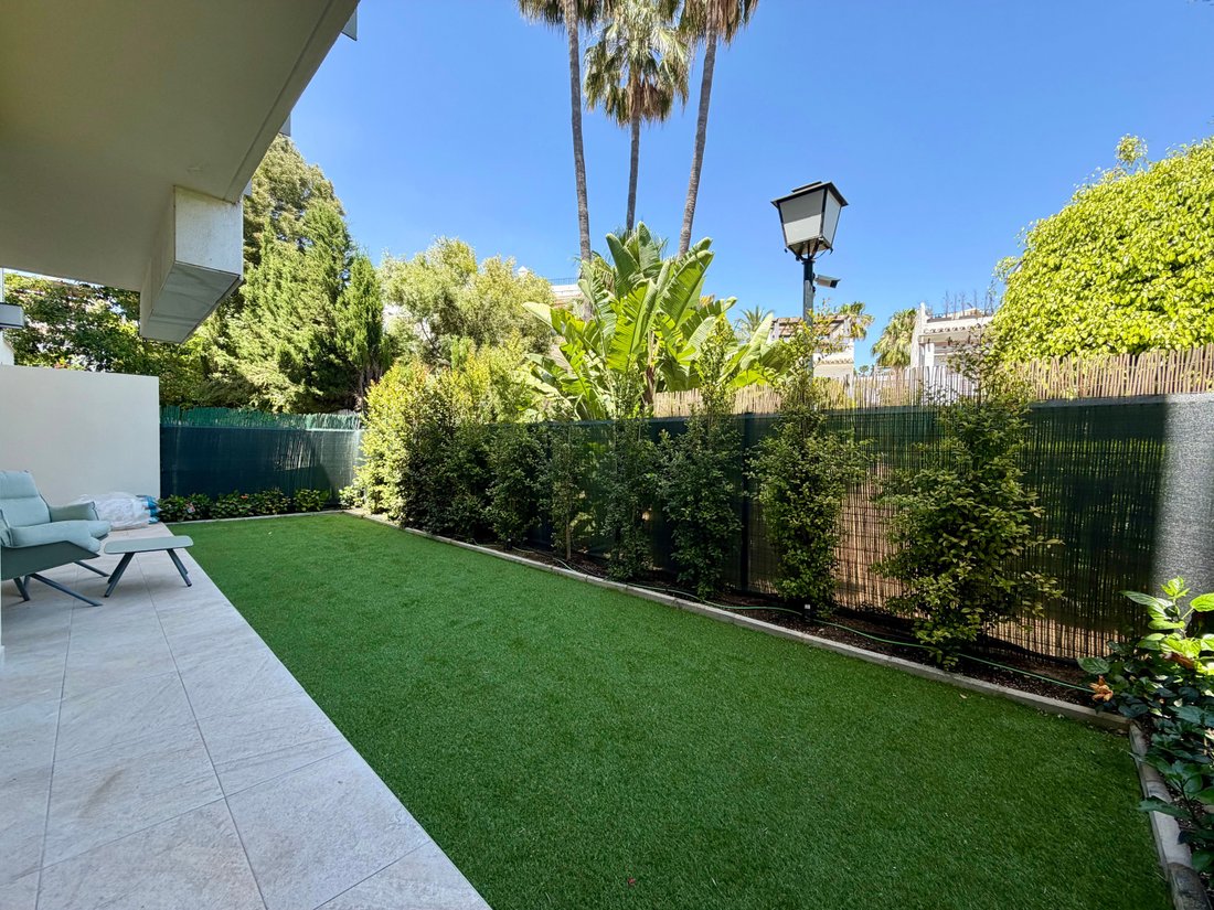 Apartment in San Pedro de Alcantara, Andalusia, Spain 1 - 18110650