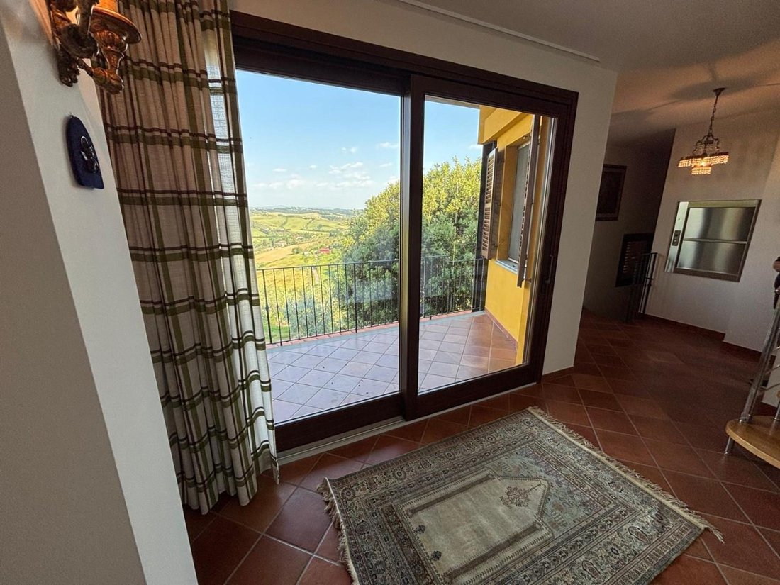 Villa in Monterappoli, Empoli, Tuscany 5 - 18095931