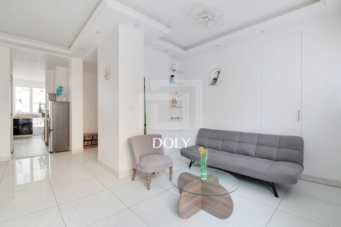 Apartment in Epinettes, Issy-les-Moulineaux, France 3 - 18111363