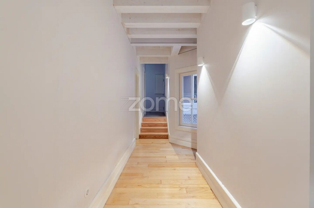 Apartment in Cedofeita, Santo Ildefonso, Se, Miragaia, Sao Nicolau e Vitoria, Porto District, Portugal 4 - 18115215