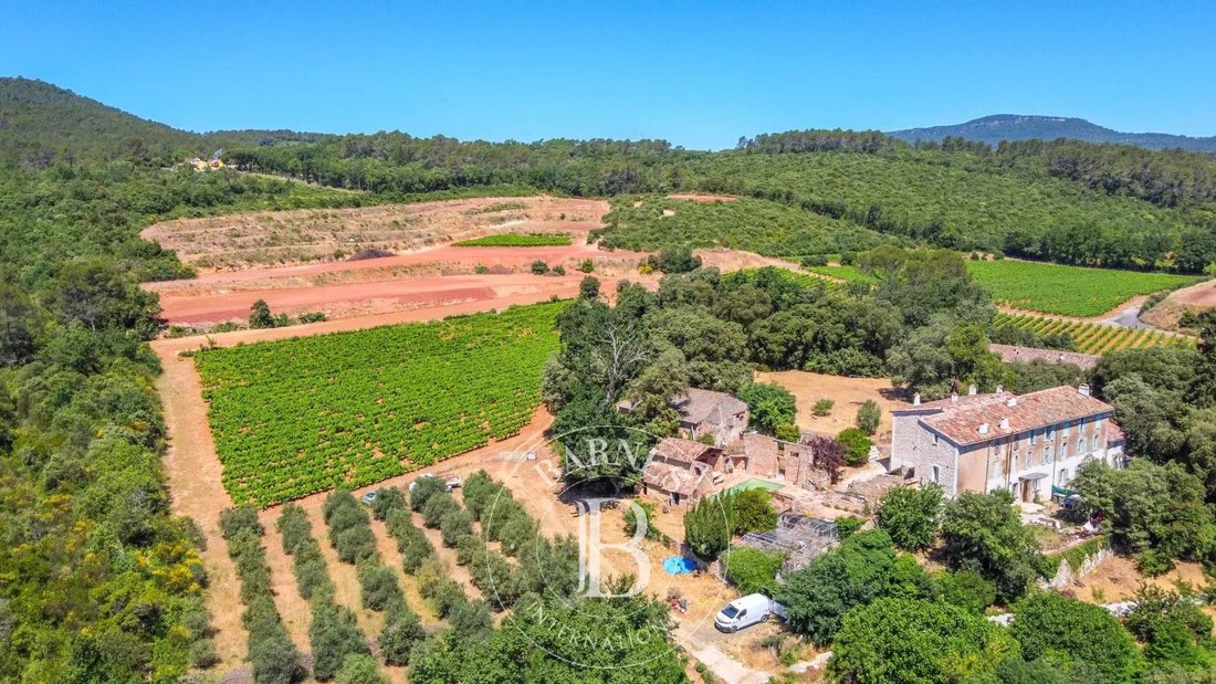 Country House in Besse-sur-Issole, Provence-Alpes-Côte d'Azur, France 2 - 18111469