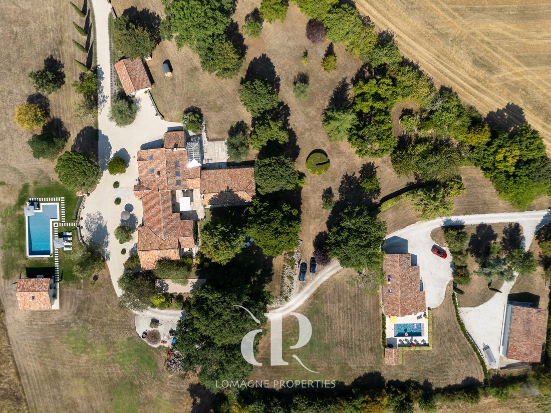 Castle in Lectoure, Occitania, France 2 - 18114527