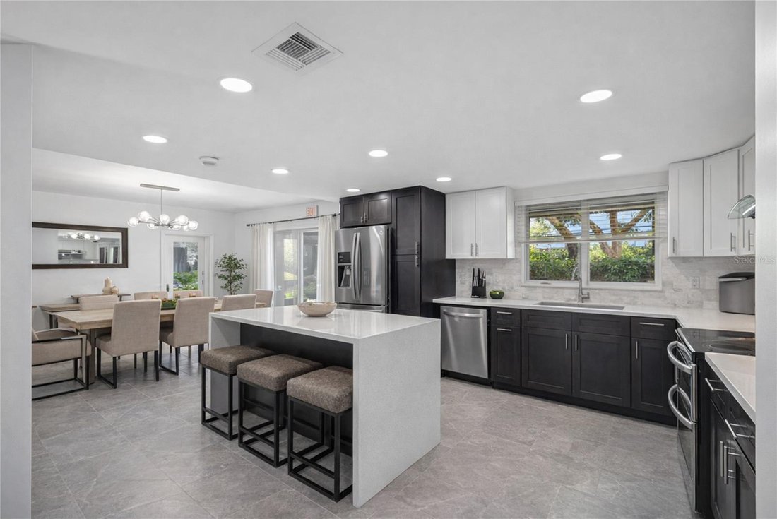 House in Largo, Florida, United States 2 - 18112467