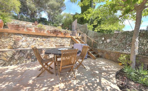 Villa a Valescure-Vaulongue-Clair Bois-Vallon Suveret, Saint-Raphaël, Francia 1