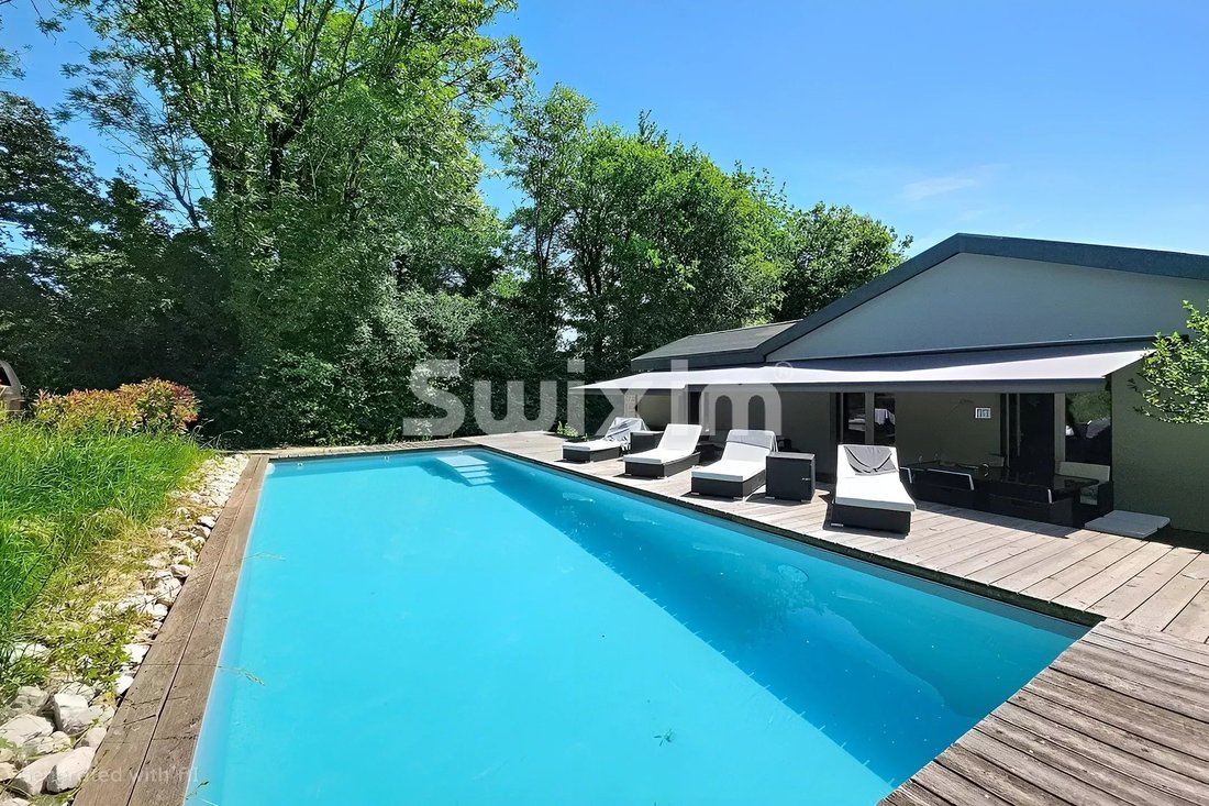House in Divonne-les-Bains, Auvergne-Rhône-Alpes, France 3 - 18027335