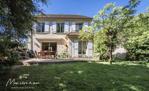 House in Centre Ville, Houilles, France 1