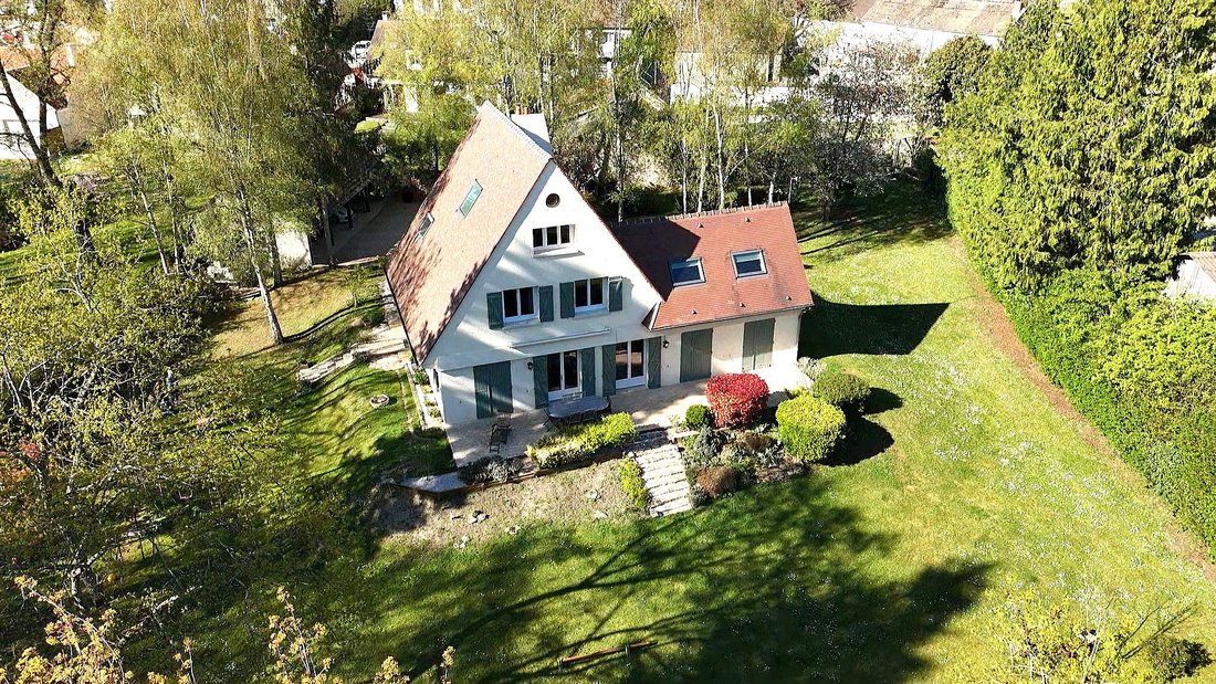 Estate in Barbizon, Ile-de-France, France 1 - 18113466