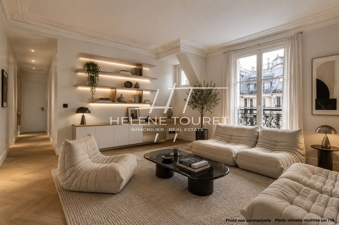 Apartment in Montorgueil-Saint Denis, Paris 2e Arrondissement, Paris 3 - 17471520
