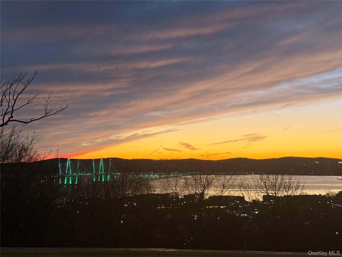House in Tarrytown, New York, United States 5 - 18112138