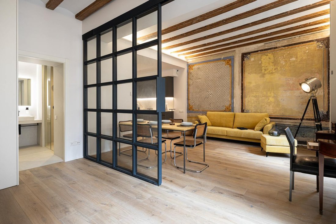 Apartment in Ciutat Vella, Barcelona, Spain 4 - 14280655