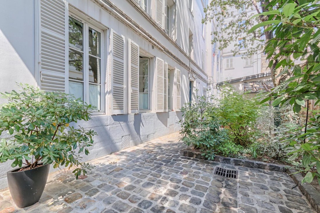 Apartment in Saint Philippe du Roule, Paris 8e Arrondissement, Paris 2 - 18110838