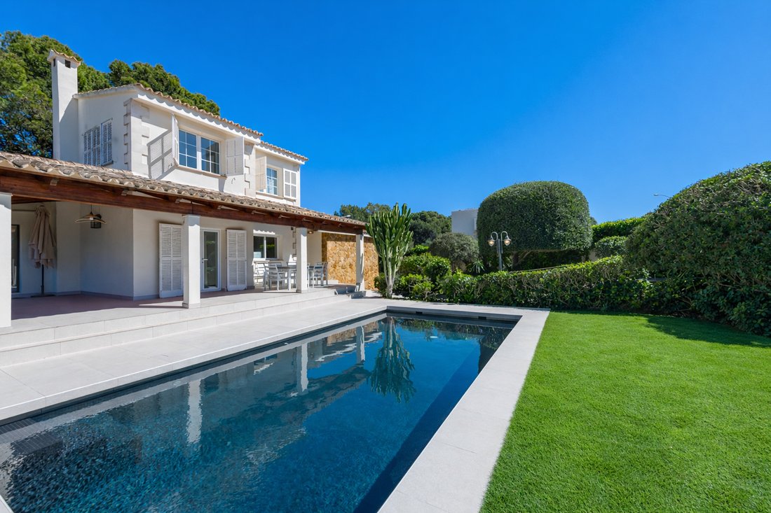 Villa in Rotes Velles, Calvia, Balearic Islands 2 - 18110290