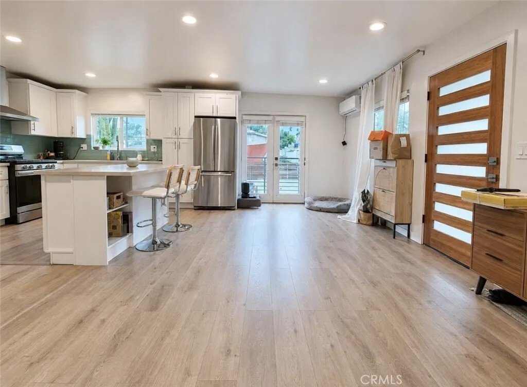 Los Angeles, California, United States 4 - 17966434