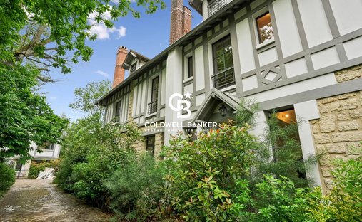Villa in Plateau de Cazes, Vaucresson, France 1