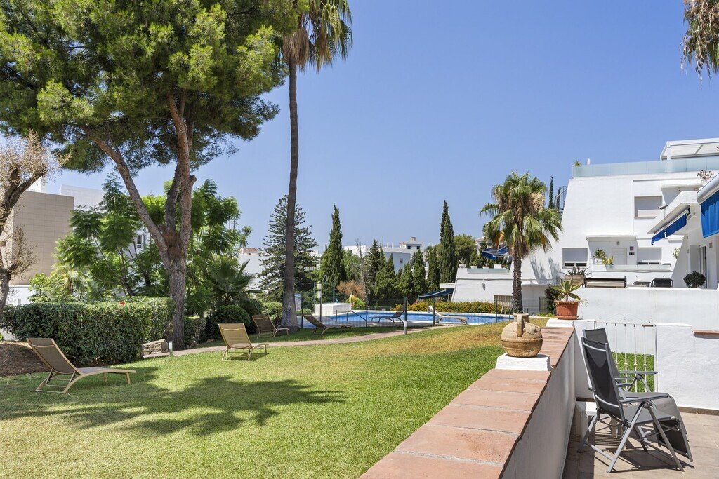 Apartment in Puerto Banus, Marbella, Spain 4 - 18114502