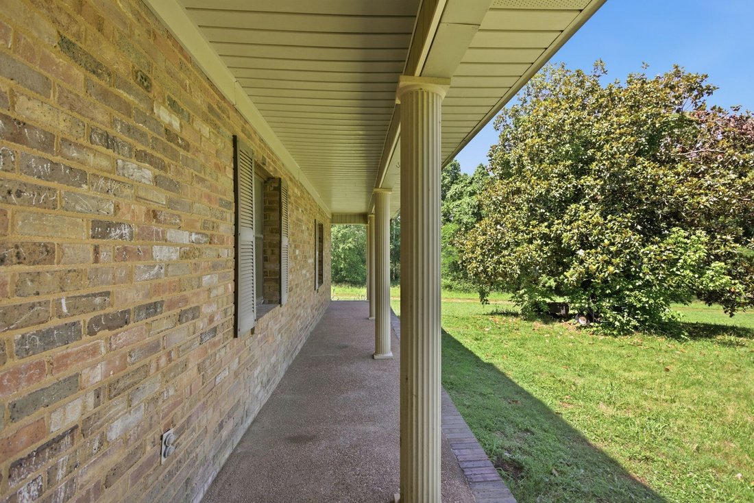 House in Mount Pleasant, Tennessee, United States 4 - 18113360