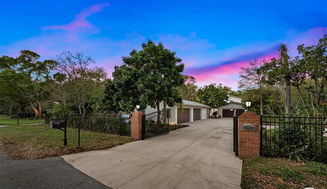 House in Largo, Florida, United States 5 - 18112467