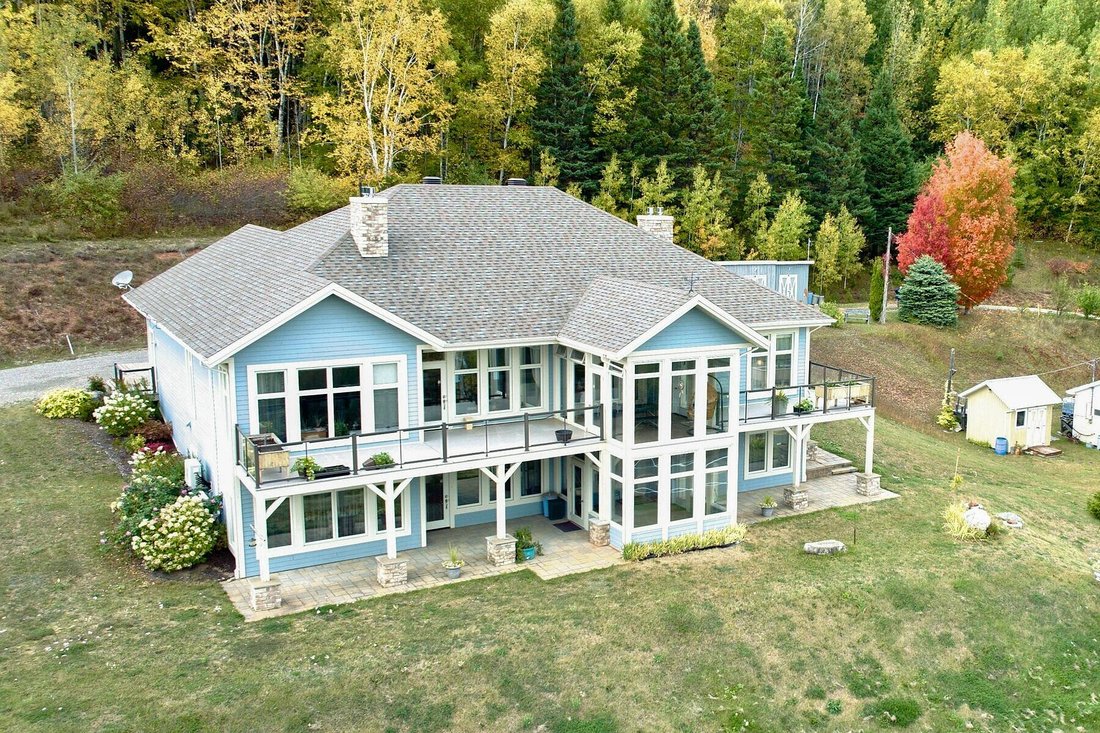 Casa a Nouvelle, Québec, Canada 1 - 17425230