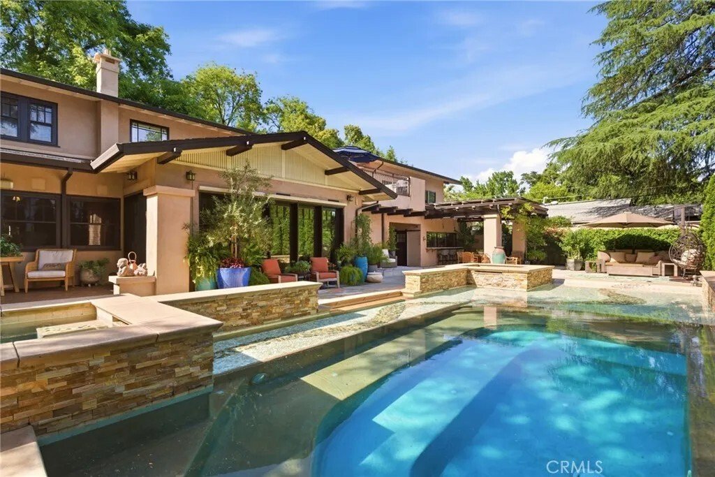 House in Chico, California, United States 4 - 18112843