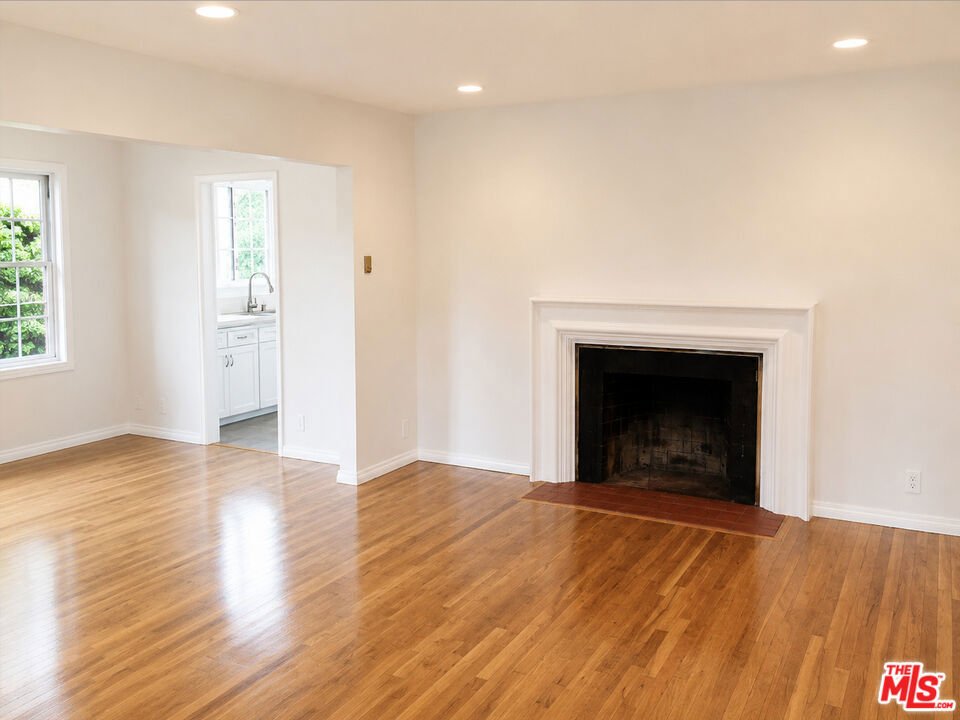 House in Los Angeles, California, United States 3 - 18112656