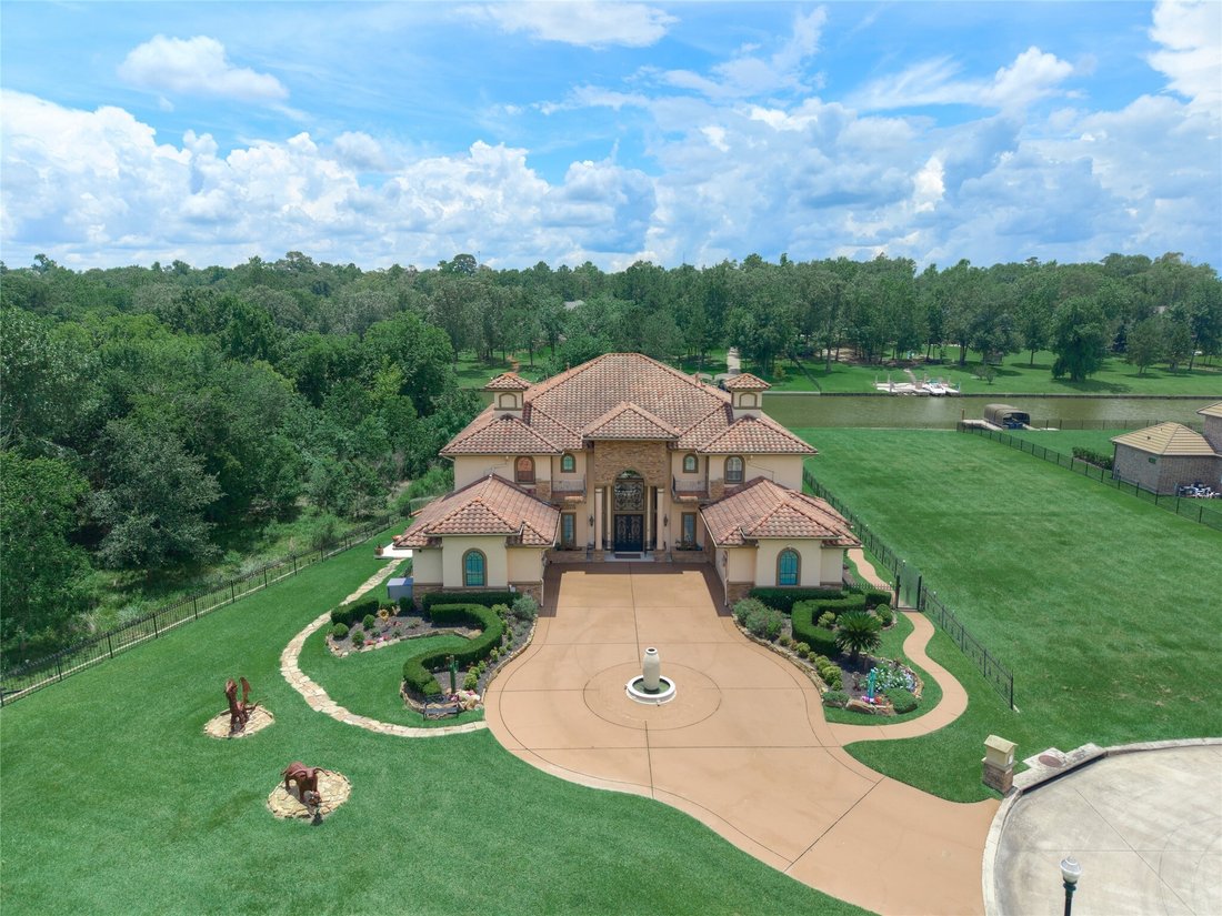 House in Montgomery, Texas, United States 1 - 18110402