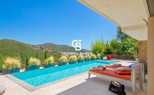 Villa in La Londe-les-Maures, Provence-Alpes-Côte d'Azur, France 1