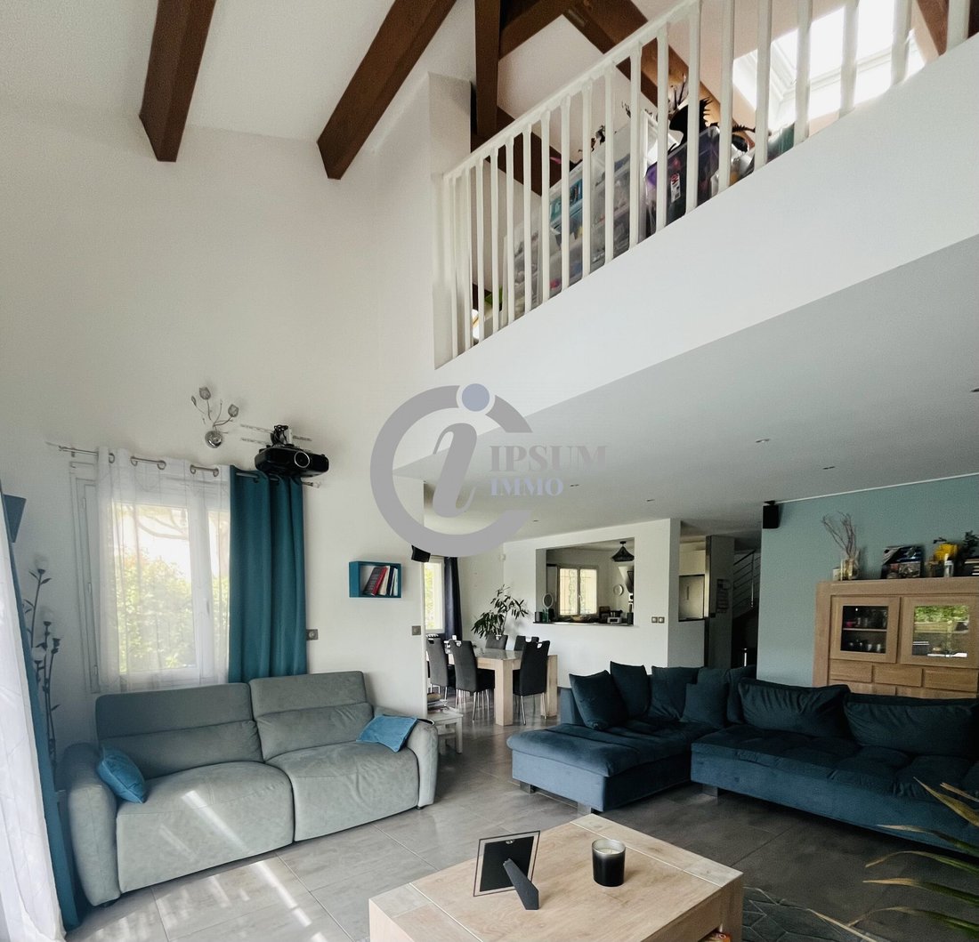 Villa in Centre Ville, Mauguio, France 5 - 17963359